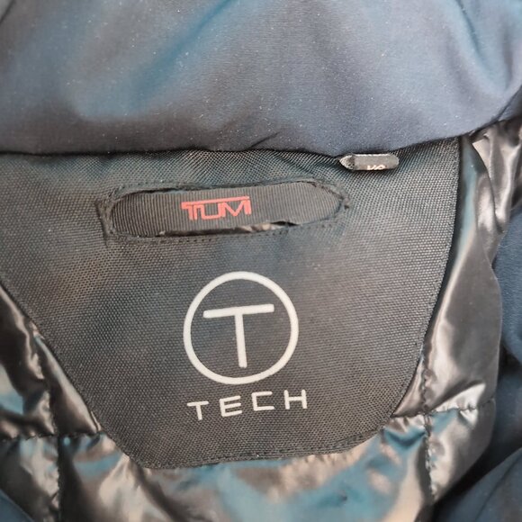 TUMI T-Tech Softshell Jacket Navy Waterproof Windproof – Men’s XL - Picture 4 of 11